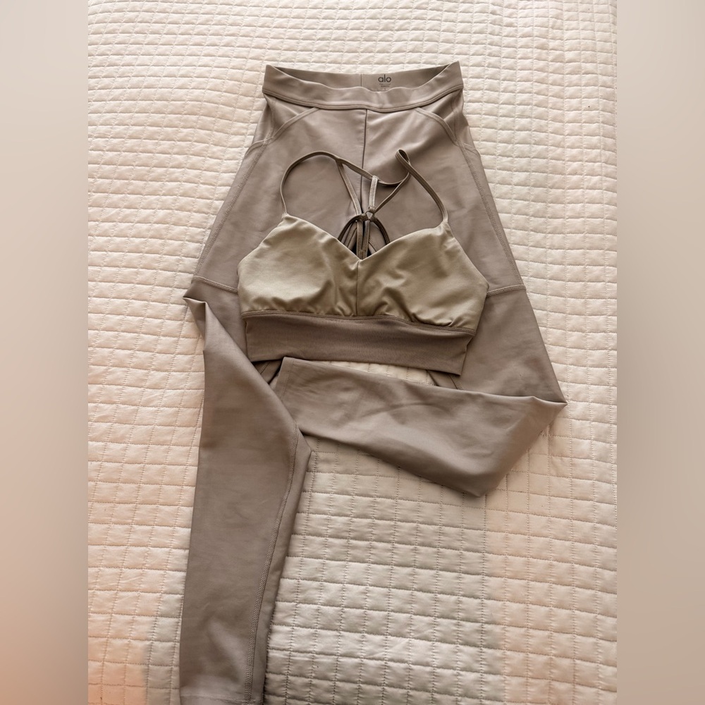 ALO Yoga Olive Taupe High-Waist Leggings - Neutral Tone